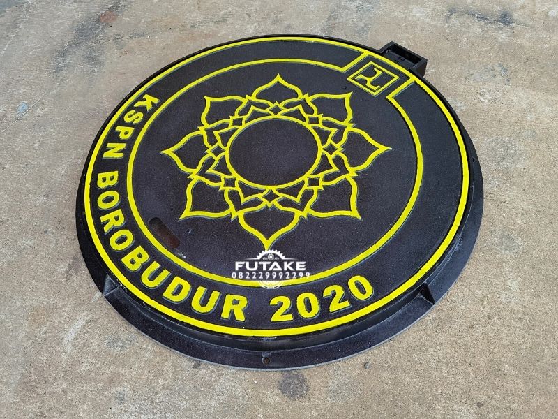Manhole Cover Custom Bahan Besi Borobudur