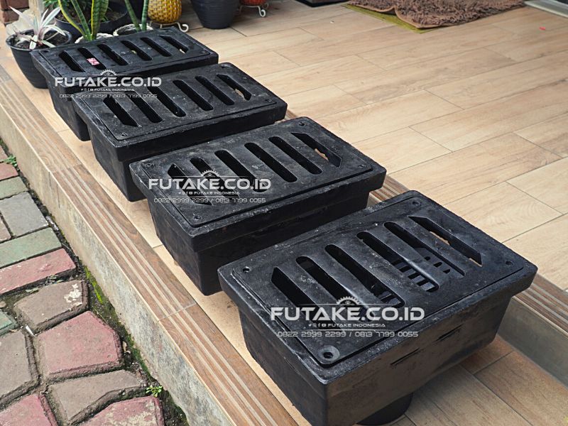 Deck Drain Drainase Jembatan Besi