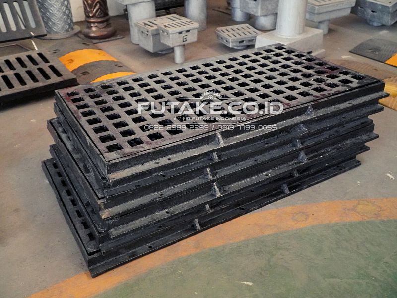 Grill Tutup Besi Selokan Air Berkualitas