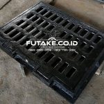 Tutup Selokan dari Besi Cor Kuat dan Tahan Beban Berat