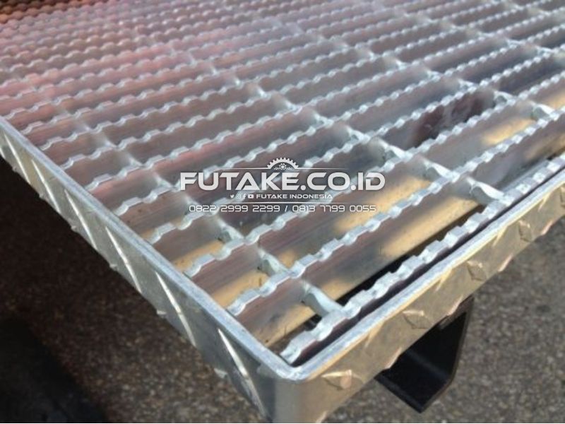 Grating Drainase Bermutu