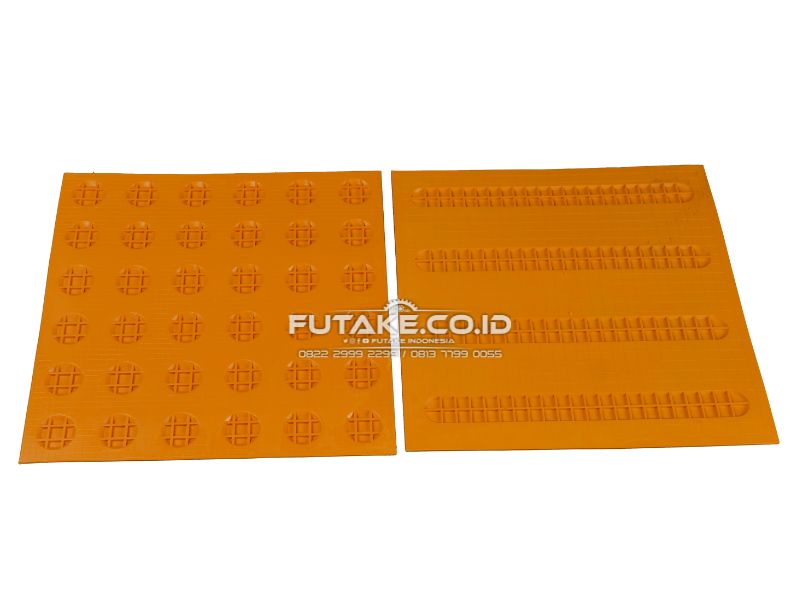 Ubin Jalur Difabel (Guiding Blocks) Bahan PVC