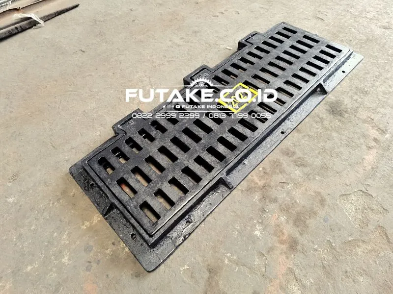 Grill Air Dua Pintu Model Dua Sisi Engsel