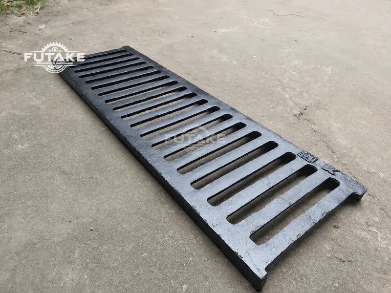 Perhitungan kebutuhan grill cover berdasarkan panjang saluran drainase